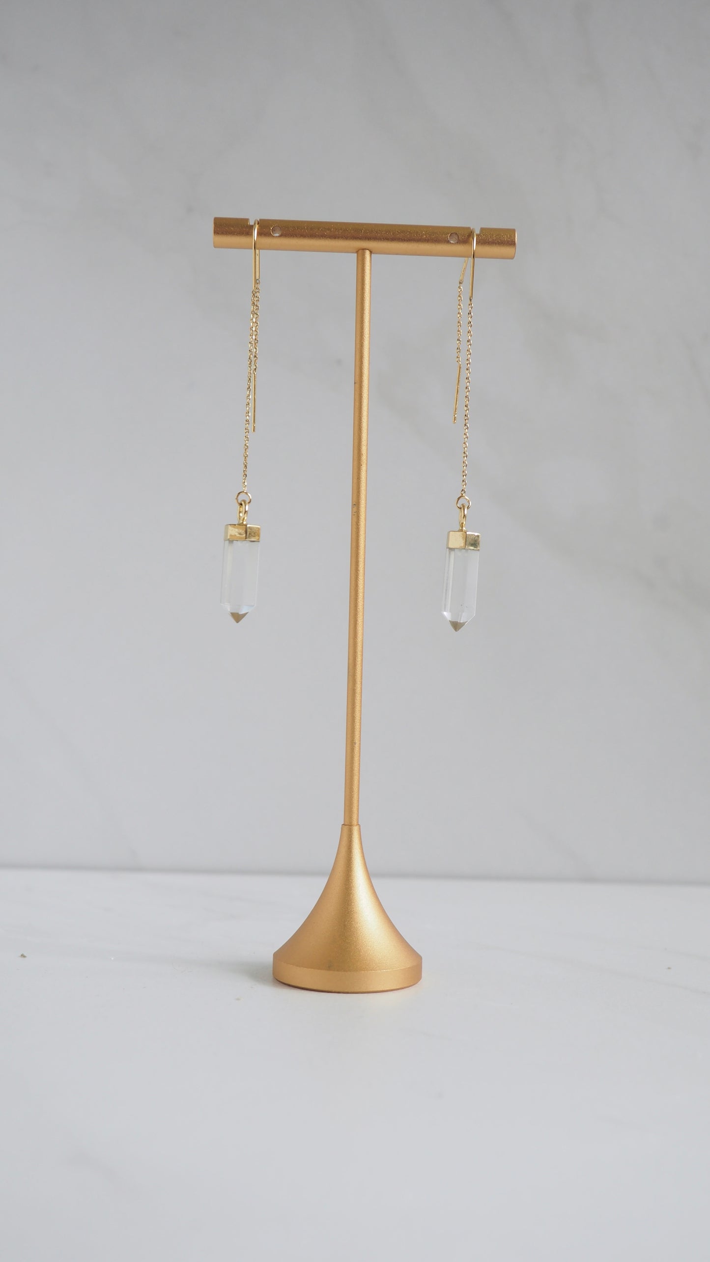 Quartz Lantern Ear Threads