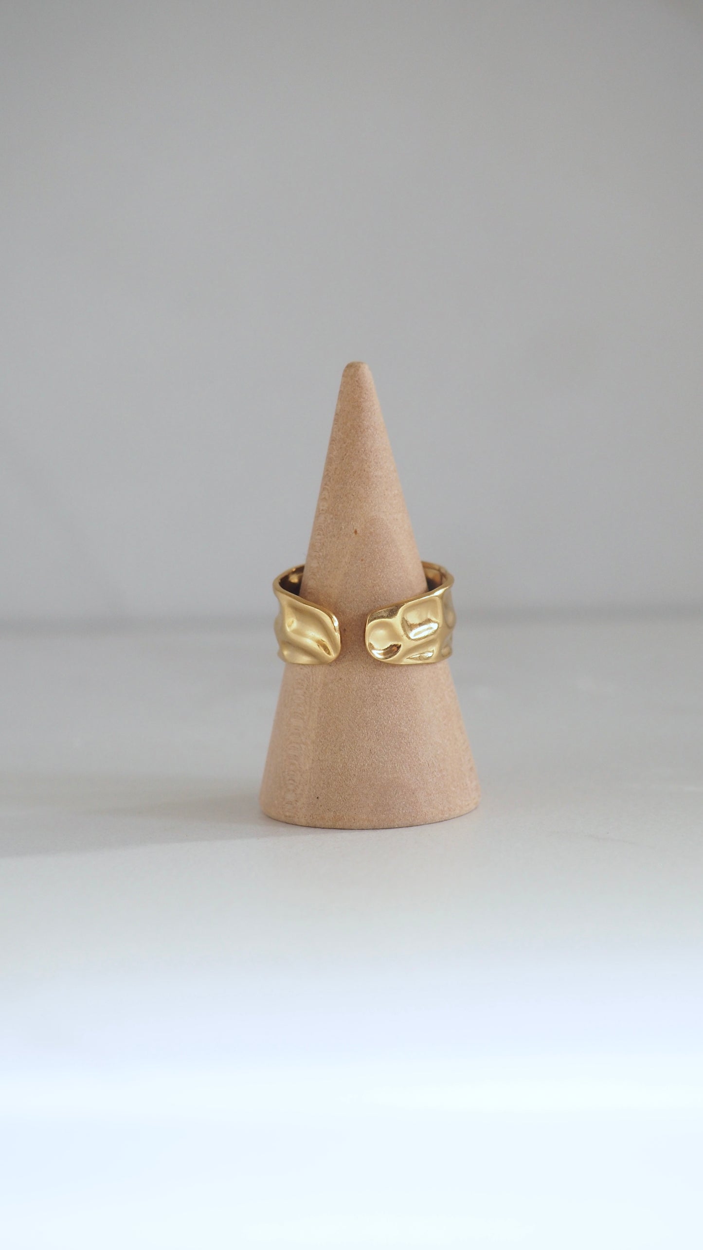 Oceanside Ring